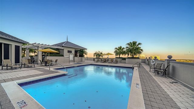50 CENTRAL AVENUE 11A, Sarasota, FL 34236