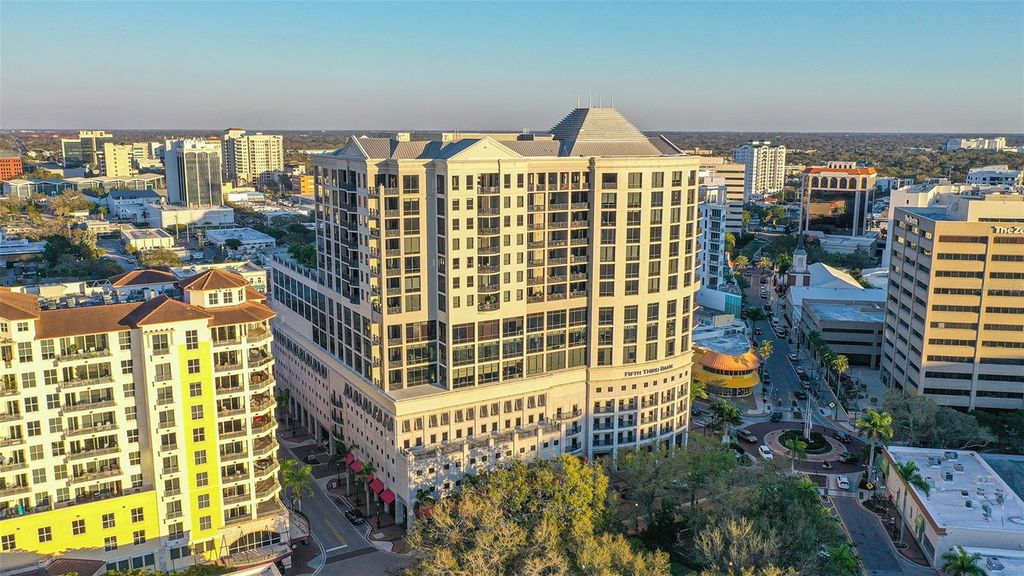 50 CENTRAL AVENUE 11A, Sarasota, FL 34236