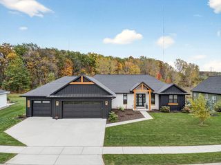 4649 ROYAL VISTA TRAIL, De Pere, WI 54115