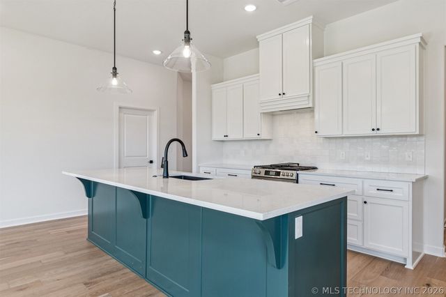 9730 E 132nd Street, Bixby, OK 74008