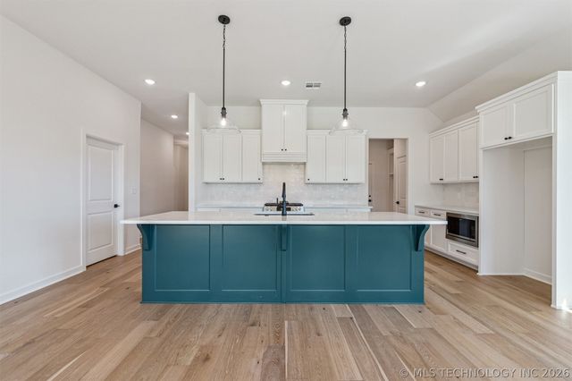 9730 E 132nd Street, Bixby, OK 74008