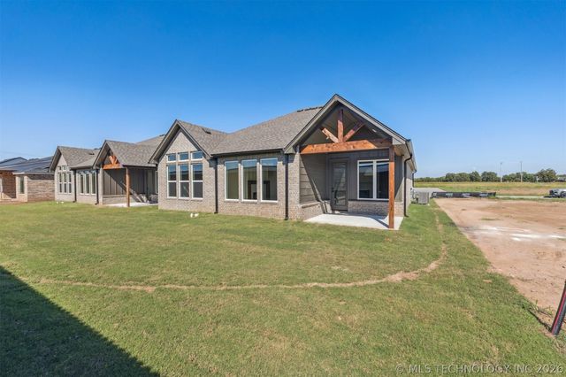 9730 E 132nd Street, Bixby, OK 74008