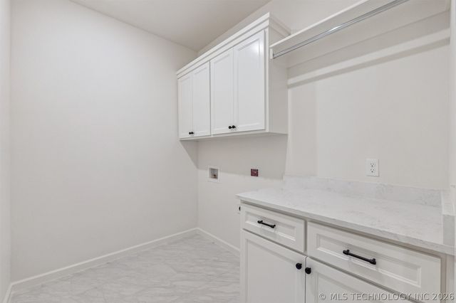 9730 E 132nd Street, Bixby, OK 74008