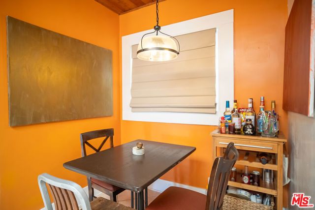 4224 E 11th Street, Long Beach, CA 90804