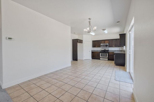 2964 Hannah Avenue, Sanger, CA 93657