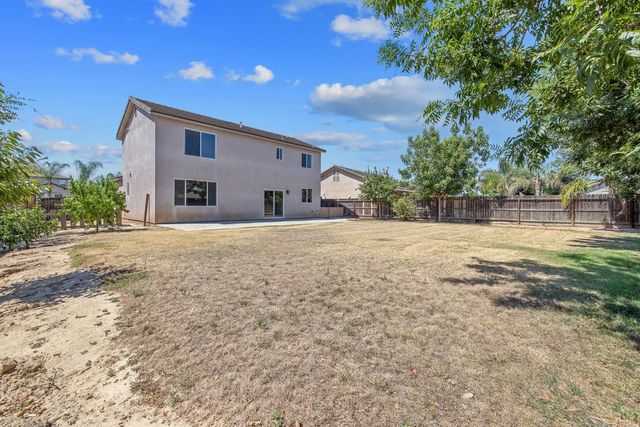 2964 Hannah Avenue, Sanger, CA 93657
