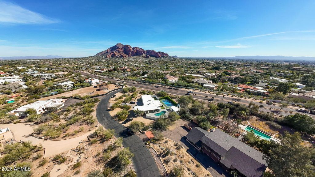 Image 16 of property listing at 6516 N 43RD Place 19, Paradise Valley, AZ 85253