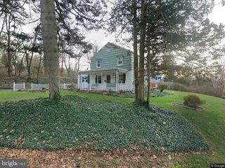 110 N MADISON ST, Harrisburg, PA 17109