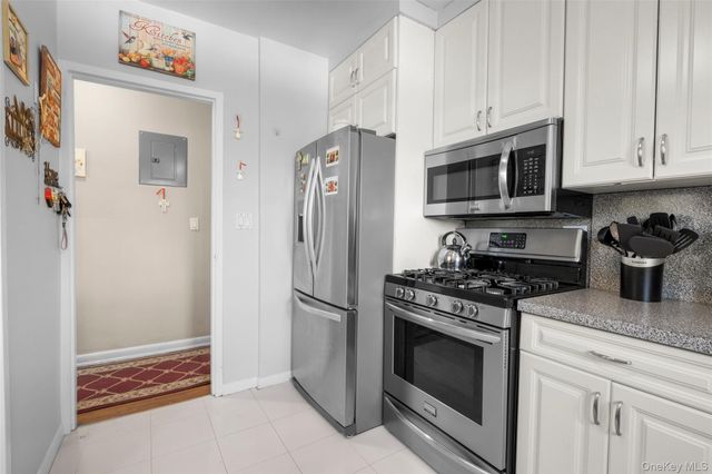 4 Channing Place 2R, Eastchester, NY 10709