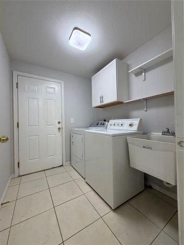 4426 WINDSONG AVENUE, North Port, FL 34287