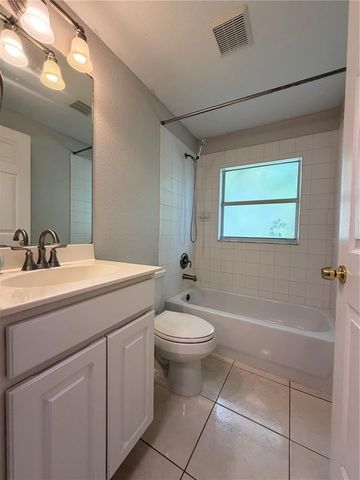 4426 WINDSONG AVENUE, North Port, FL 34287