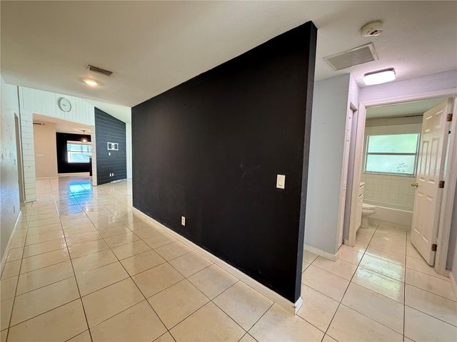 4426 WINDSONG AVENUE, North Port, FL 34287