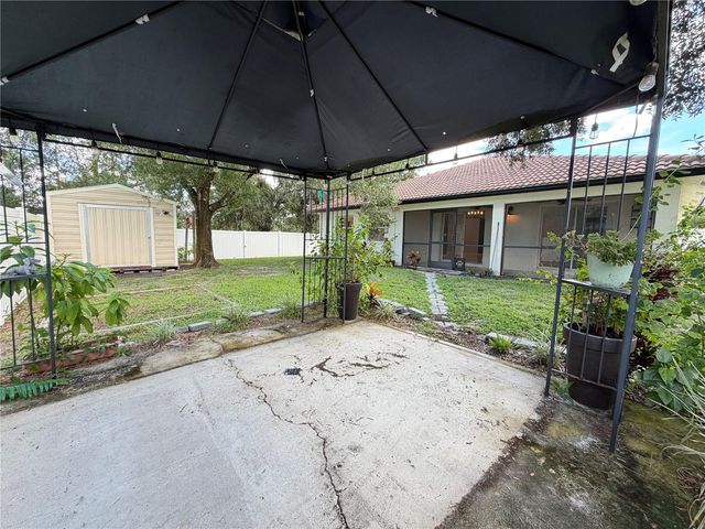 4426 WINDSONG AVENUE, North Port, FL 34287