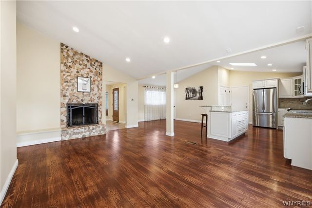 28 Fox Chapel Road, Amherst, NY 14221