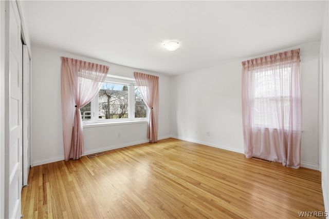 28 Fox Chapel Road, Amherst, NY 14221