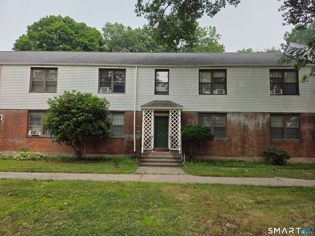 79 Mencel Circle A, Bridgeport, CT 06610
