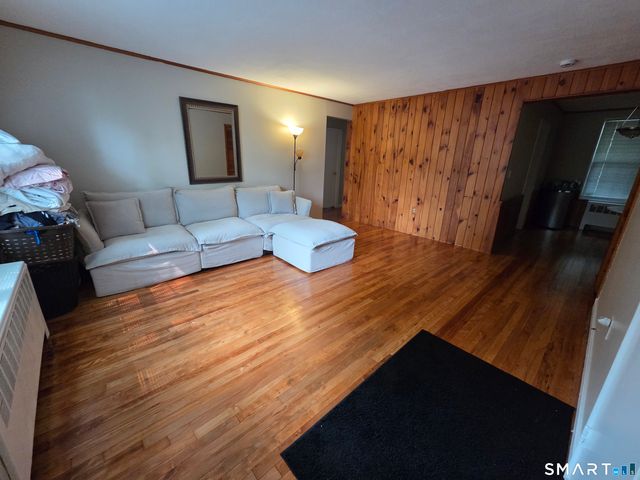 79 Mencel Circle A, Bridgeport, CT 06610