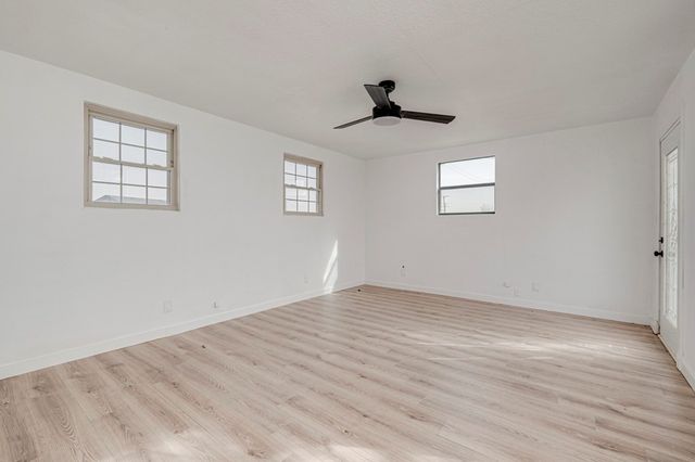 4601 Thomason Dr, Midland, TX 79703