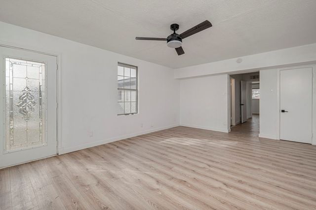 4601 Thomason Dr, Midland, TX 79703