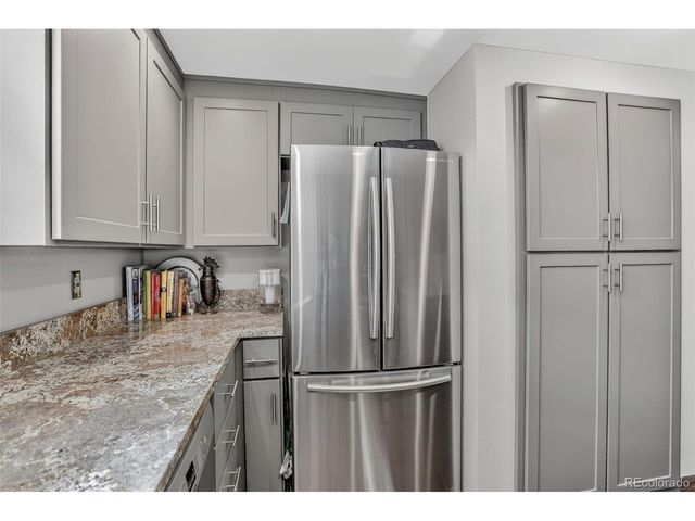 353 Harrison St, Denver, CO 80206