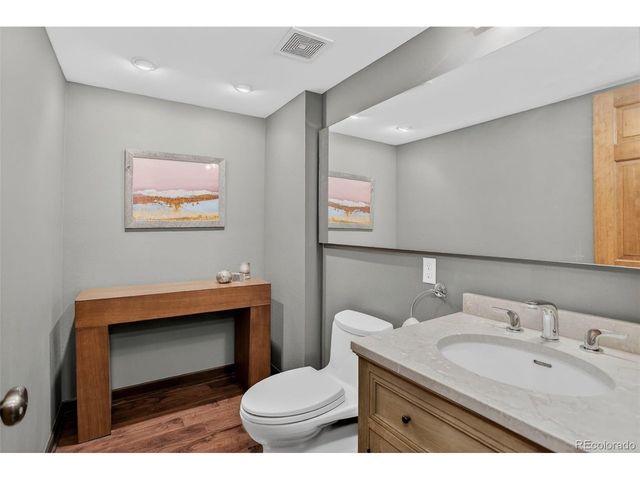 353 Harrison St, Denver, CO 80206