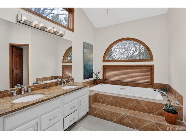 353 Harrison St, Denver, CO 80206