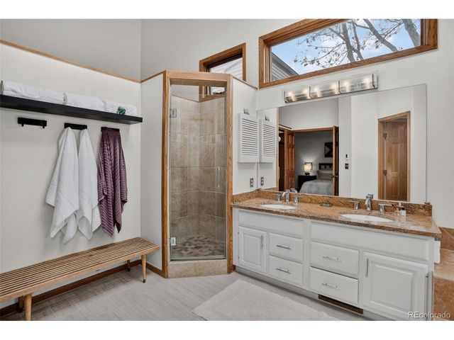 353 Harrison St, Denver, CO 80206