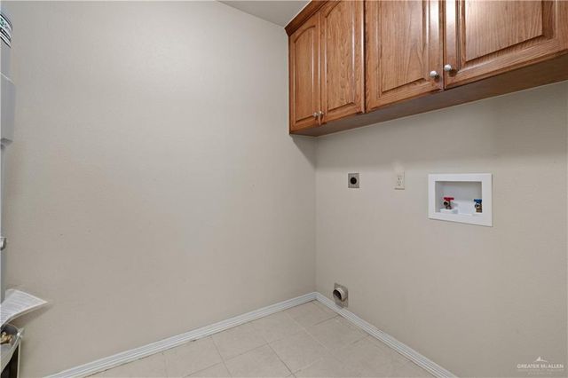 802 Ellis Avenue, Alamo, TX 78516