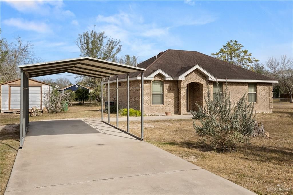 802 Ellis Avenue, Alamo, TX 78516