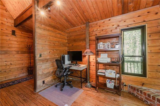 1115 Old Church Rd, Hanover, VA 23111