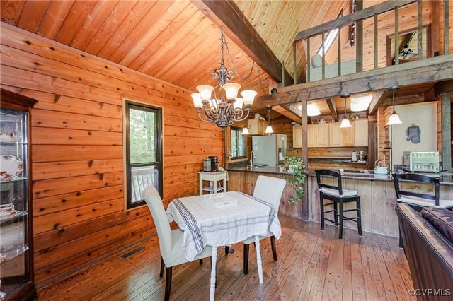 1115 Old Church Rd, Hanover, VA 23111