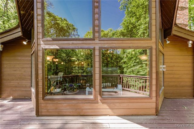 1115 Old Church Rd, Hanover, VA 23111