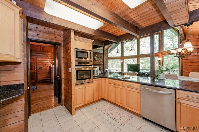1115 Old Church Rd, Hanover, VA 23111