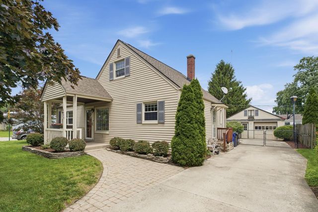 2490 Vassar Place, Columbus, OH 43221