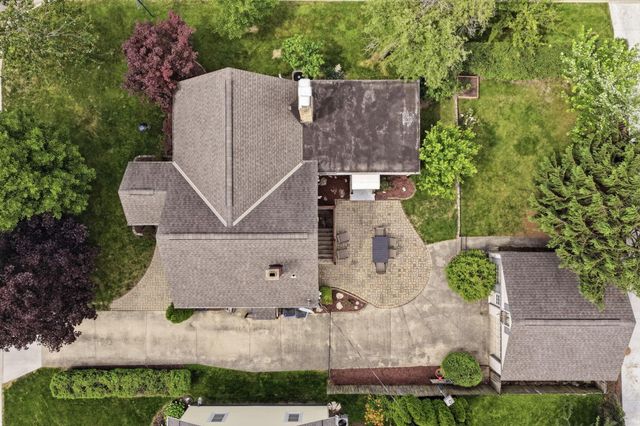 2490 Vassar Place, Columbus, OH 43221