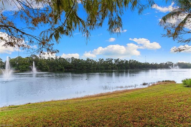 1130 Reserve WAY # 3, Naples, FL 34105