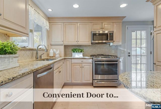63 Moore Avenue, Waldwick, NJ 07463