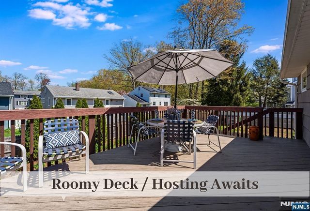 63 Moore Avenue, Waldwick, NJ 07463