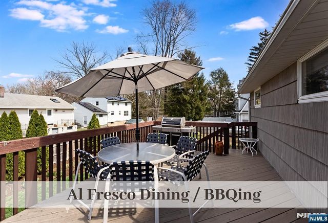 63 Moore Avenue, Waldwick, NJ 07463