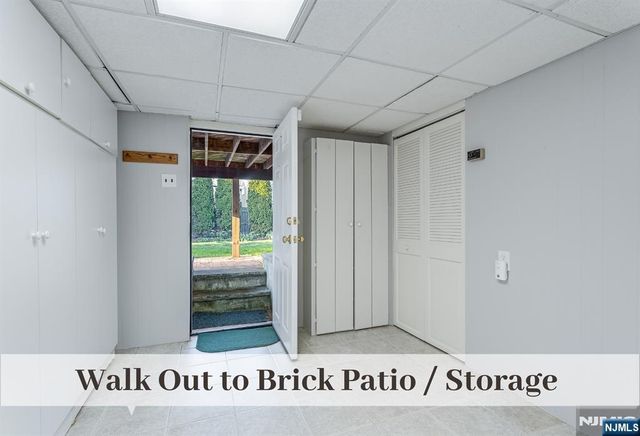 63 Moore Avenue, Waldwick, NJ 07463