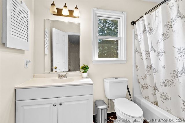 1795 HAMPTON OAKS Drive, Fayetteville, NC 28314