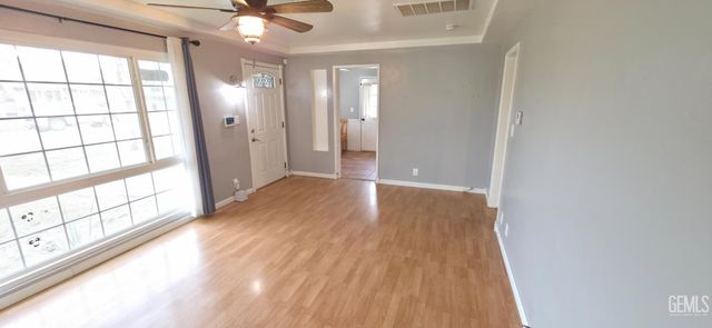 622 Cypress Street, Bakersfield, CA 93304