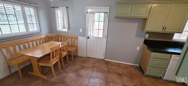 622 Cypress Street, Bakersfield, CA 93304