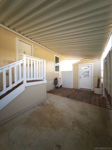 62 Hummingbird Ln., Oceanside, CA 92057