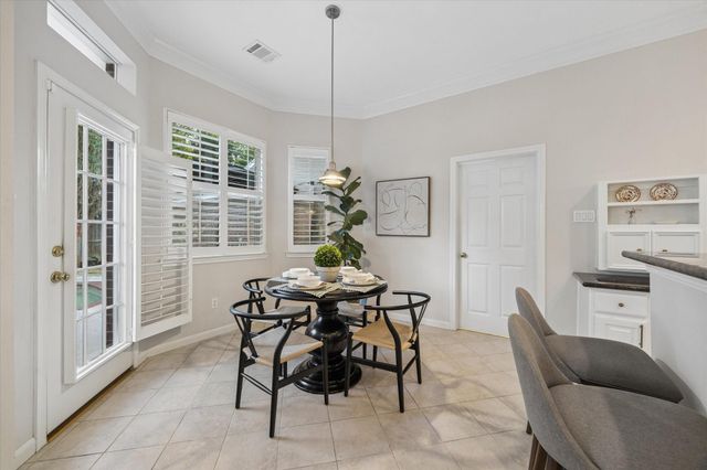 5353 Hidalgo Street, Houston, TX 77056