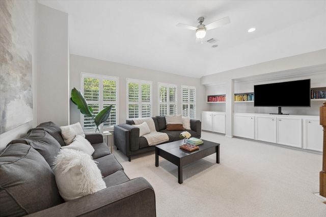 5353 Hidalgo Street, Houston, TX 77056