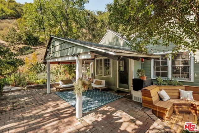 6871 Sunny, Los Angeles, CA 90068