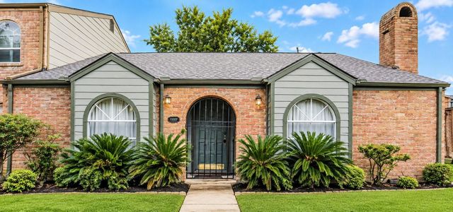 11907 Southlake Drive, Houston, TX 77077