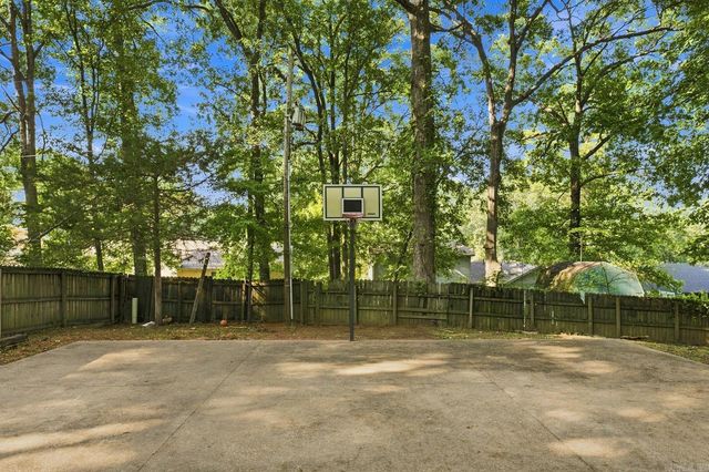 86 Bame Cir, Bryant, AR 72022