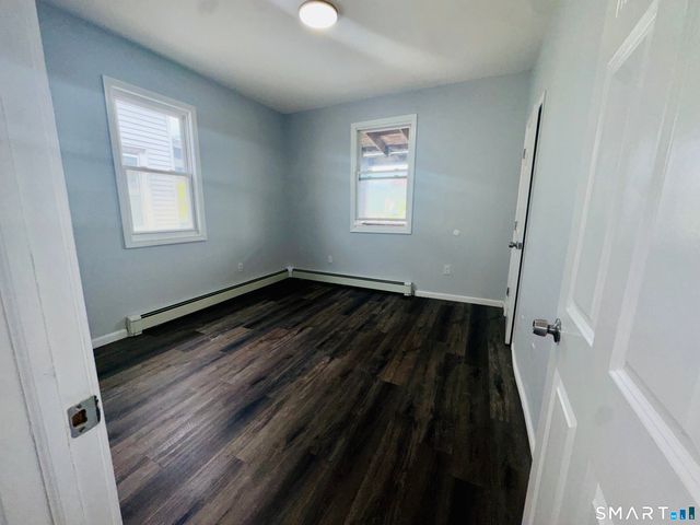 898 Hancock Avenue 3, Bridgeport, CT 06605